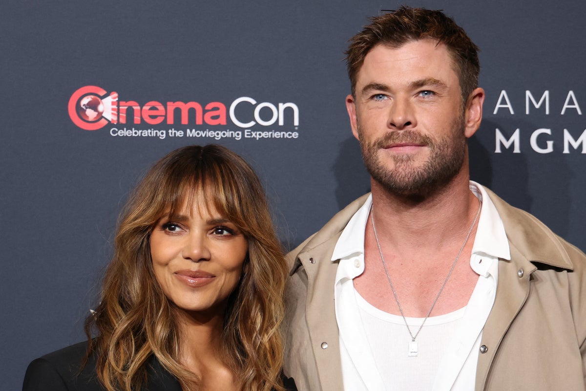 Halle Berry praises Chris Hemsworth for ‘standing up for her’ during filming of new movie Halle Berry praises Chris Hemsworth for ‘standing up for her’ during filming of new movie
