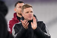 Newcastle United boss Eddie Howe has been diagnosed with pneumonia. What are the symptoms?