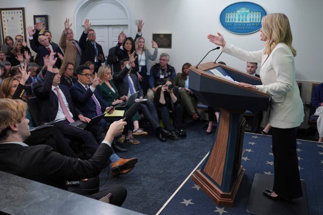 TRUMP-PRENSA