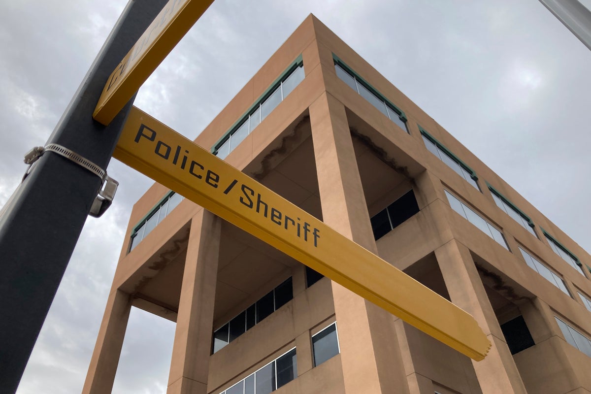 New Mexico governor mobilizes National Guard to tackle crime emergency ...