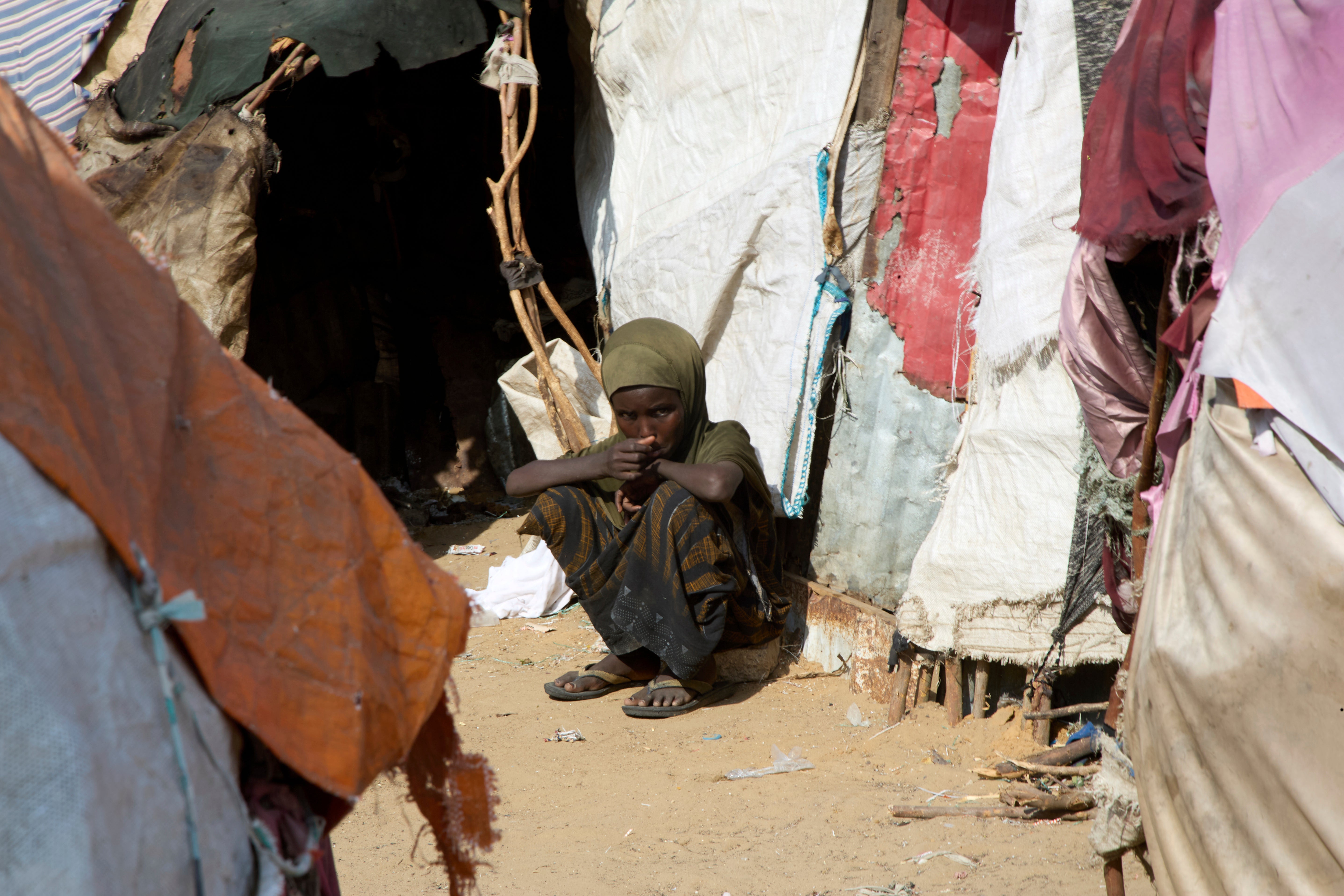 AFRICA AYUDA RECORTES