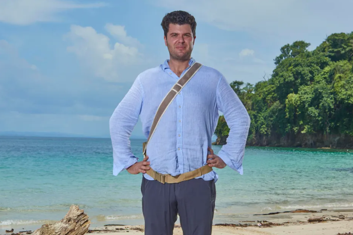 Reality TV star ordered to pay £250k after ‘building work killed neighbours’ prize falcons’ Reality TV star ordered to pay £250k after ‘building work killed neighbours’ prize falcons’