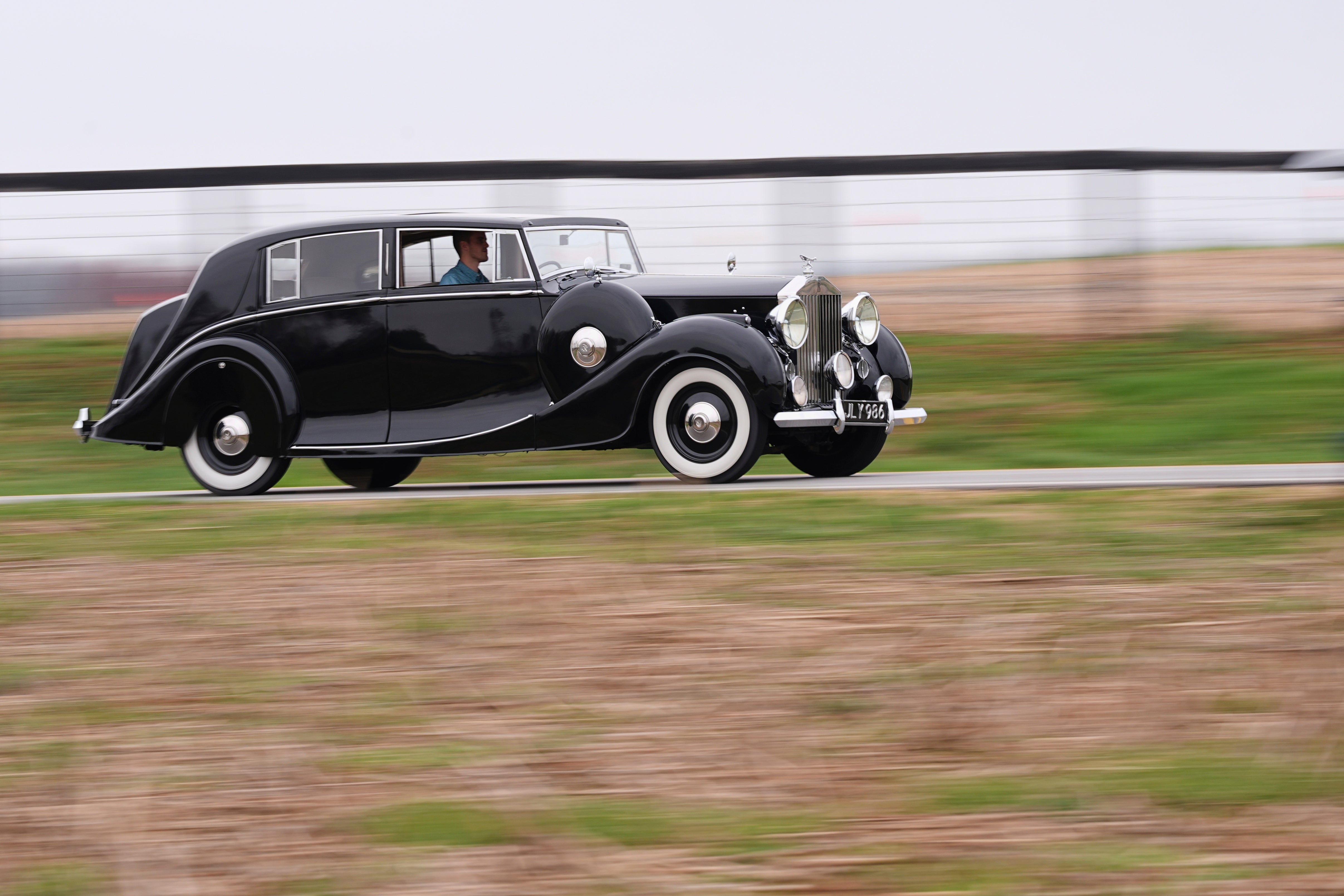 US Luxury Cars-Volunteer Drivers