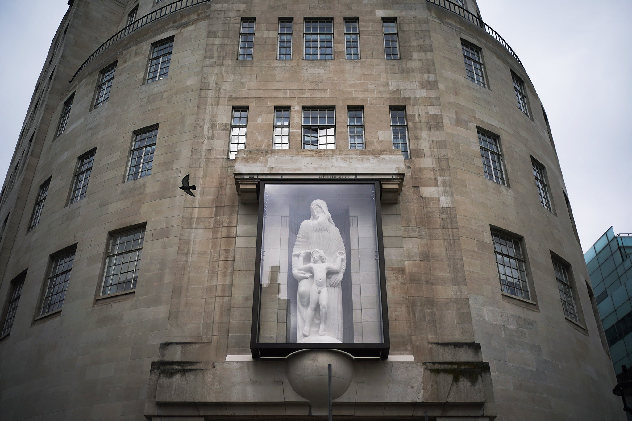 <p>‘Prospero and Ariel’ by Eric Gill on the front of the BBC’s Broadcasting House</p>