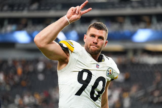<p>T.J. Watt #90 of the Pittsburgh Steelers looks on as he walks off the field after the Steelers defeated the Las Vegas Raiders, 32-13, at Allegiant Stadium on October 13, 2024 in Las Vegas, Nevada. </p>