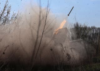 Kiev forces are strongly defending the city of Pokovervsk in the East Donetsk area of ​​Ukraine, where many Russian attacks have been taken into consideration
