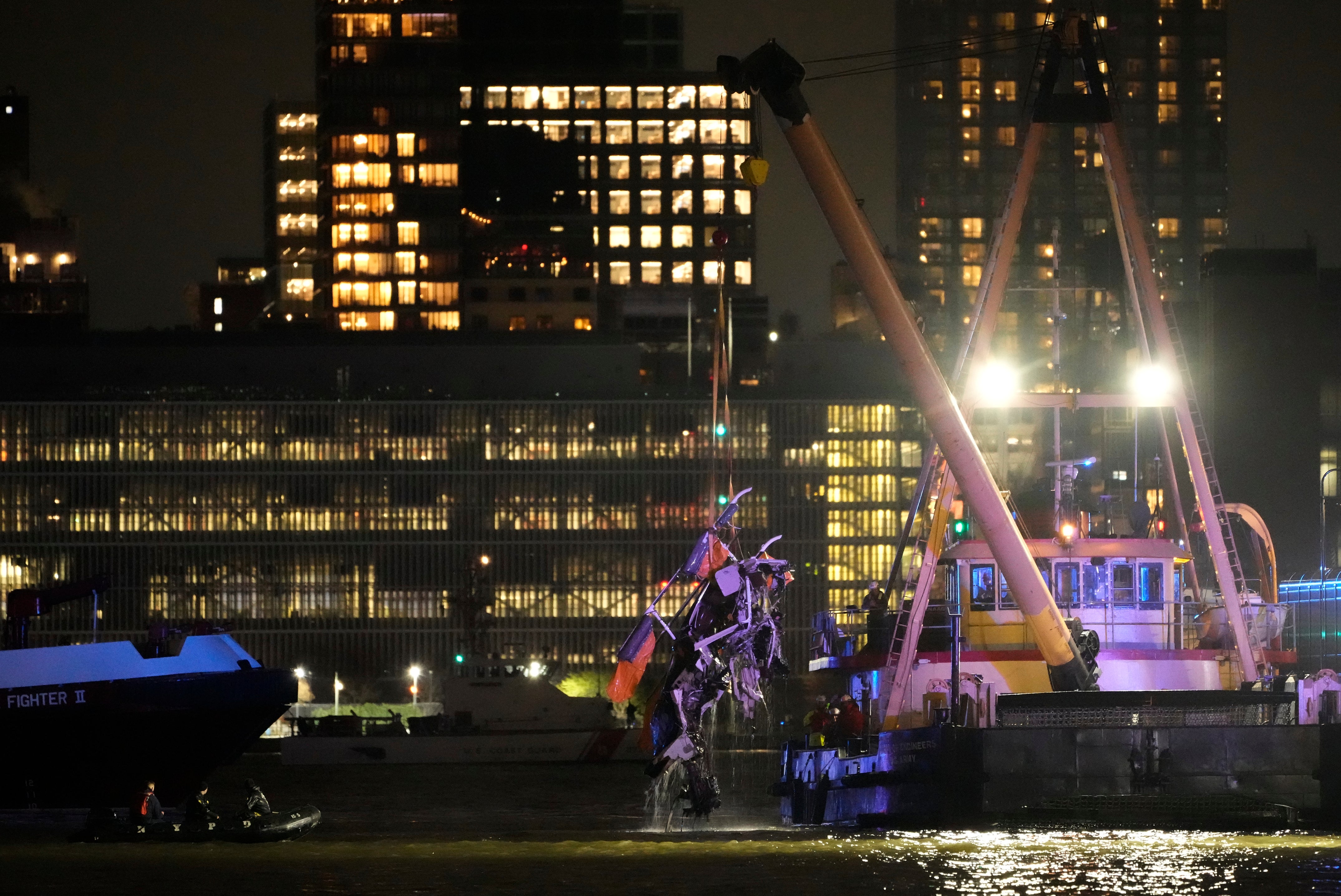 APTOPIX NYC Helicopter Crash