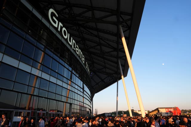 <p>Manchester United fans had problems getting to the Groupama Stadium</p>