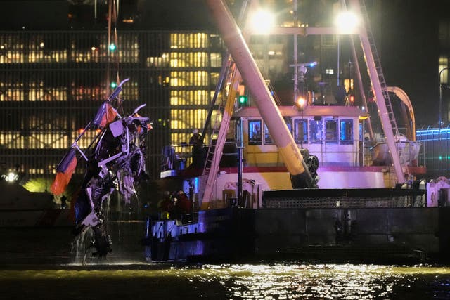 APTOPIX NYC Helicopter Crash