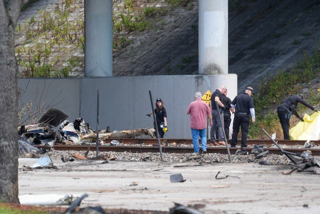 Three people killed and one injured in Florida plane crash | The ...