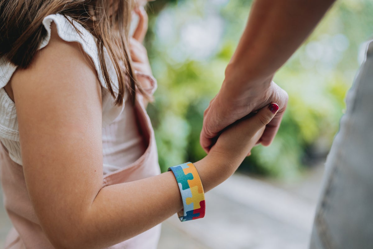 Autistic children could benefit from new technique that uses magnetic pulses to stimulate the brain – UK Times Autistic children could benefit from new technique that uses magnetic pulses to stimulate the brain – UK Times