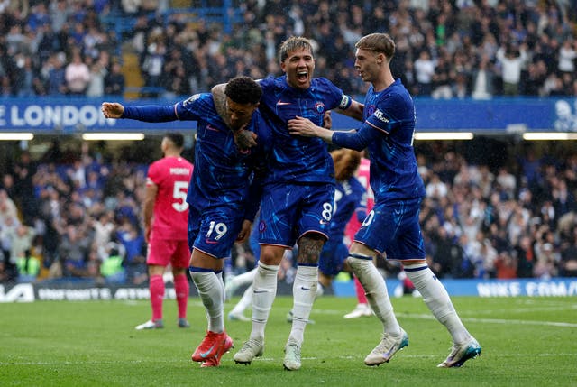 <p>Jadon Sancho stopped Chelsea from suffering an embarrassing defeat</p>