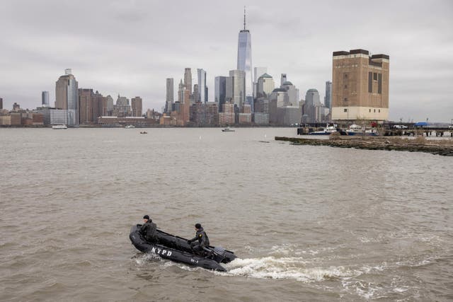APTOPIX NYC Helicopter Crash