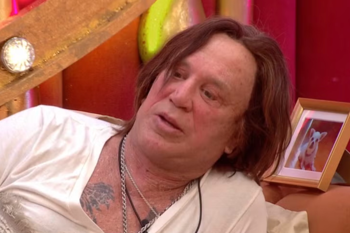Mickey Rourke removed from Celebrity Big Brother after ‘aggressive row’ with Chris Hughes Mickey Rourke removed from Celebrity Big Brother after ‘aggressive row’ with Chris Hughes