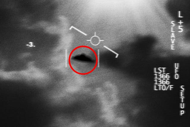 <p>Una imagen satelital de un objeto volador no identificado, que sigue fascinando a millones de observadores de estrellas de todo el mundo</p>