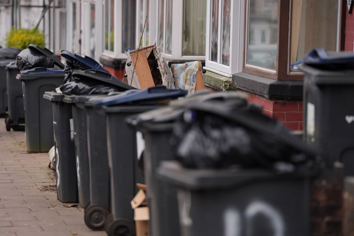 Bin workers reject deal aimed at ending long-running strike in Birmingham