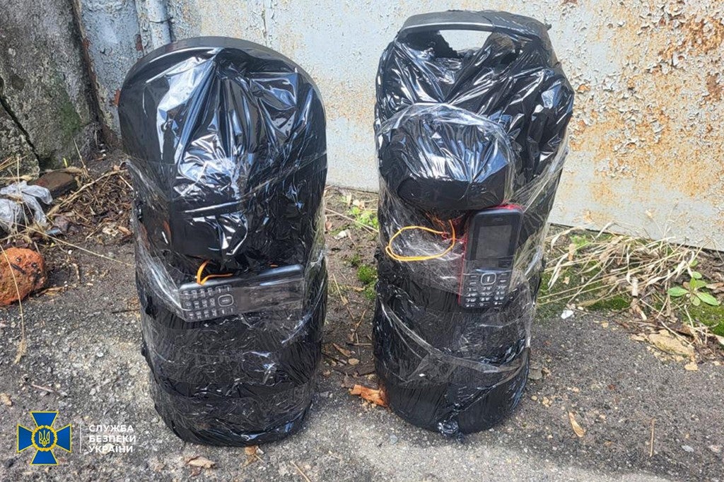Three Russian agents were detained