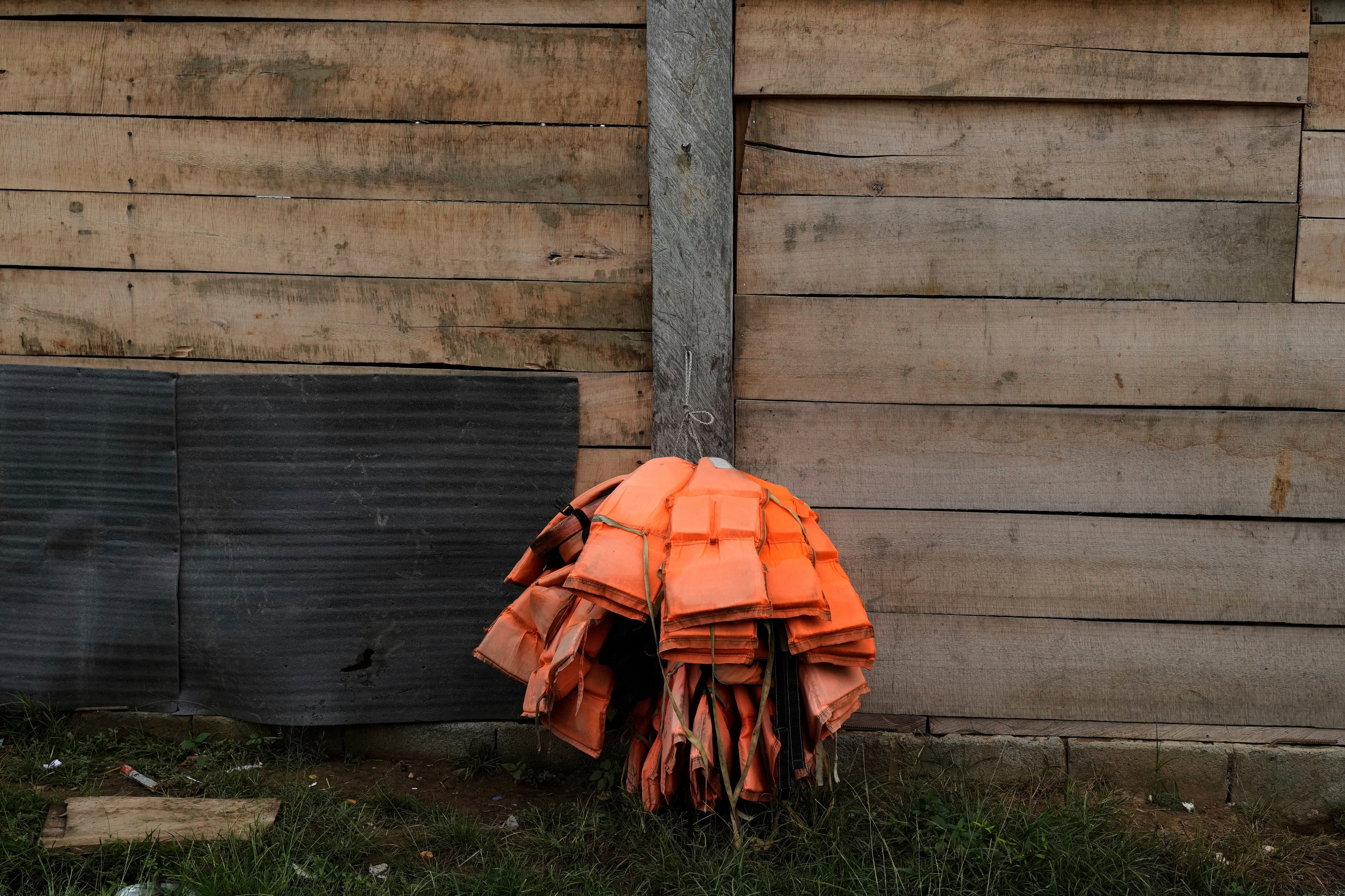 REP-INM PANAMÁ-DARIÉN AUGE Y CAÍDA