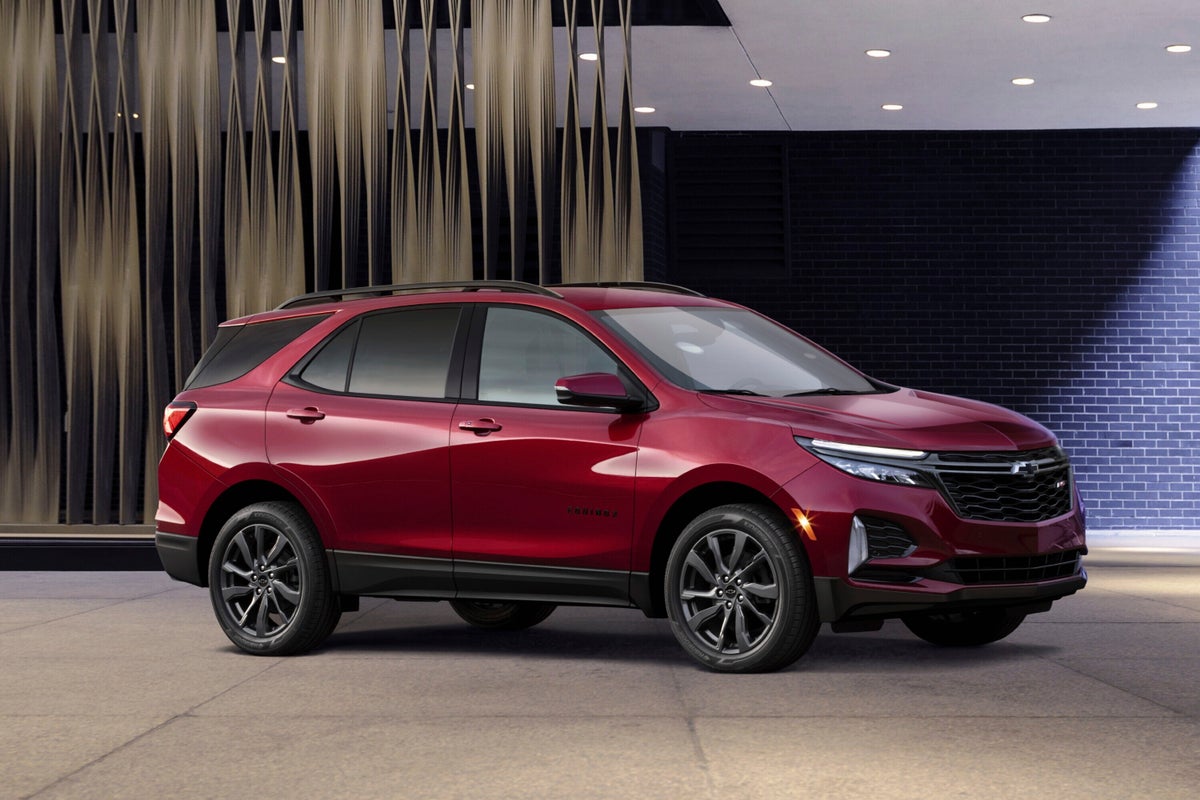 Edmunds: Five great used SUVs for teens under $20,000