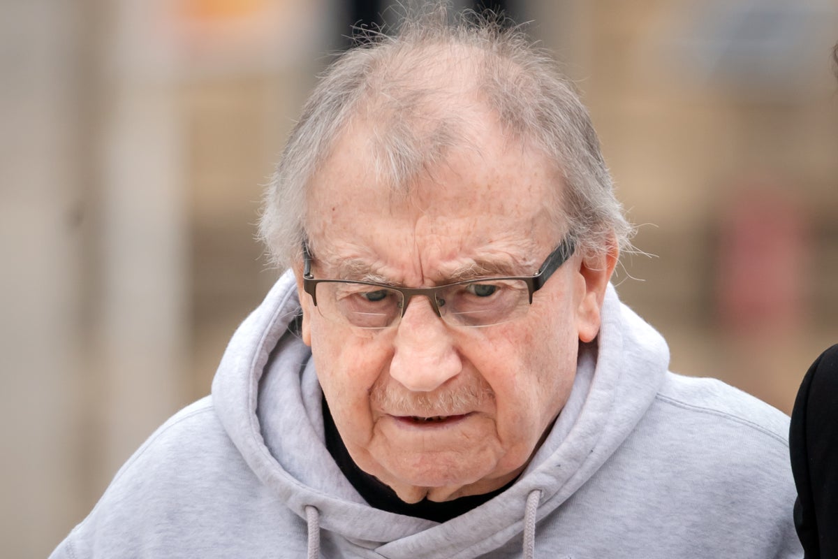 Grandfather of Jesse Lingard dies ahead of trial for alleged child sex offences