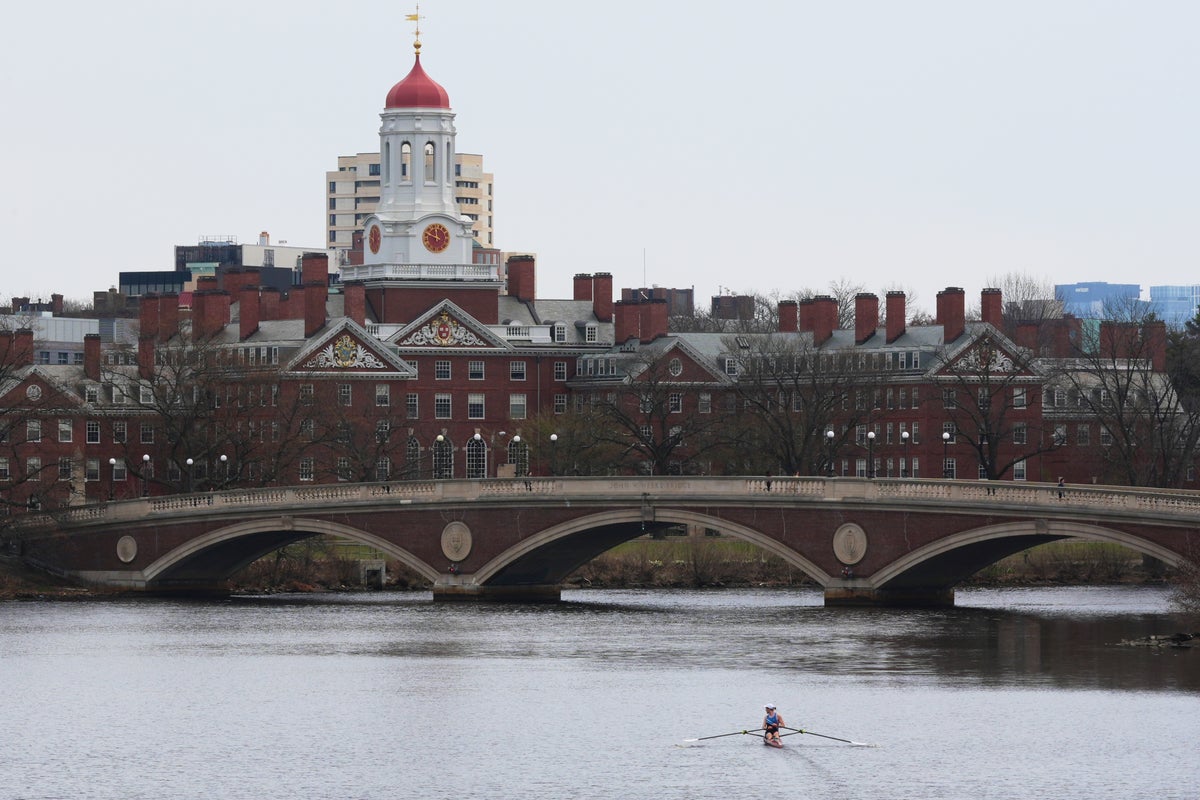 https://static.independent.co.uk/2025/04/16/21/Trump_Harvard_17467.jpg?width=1200&height=800&crop=1200:800