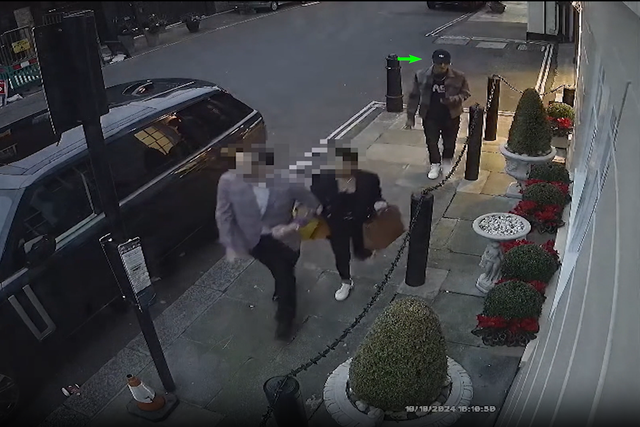 The thief unknowingly targeted two officers in the street (Met Police/PA)