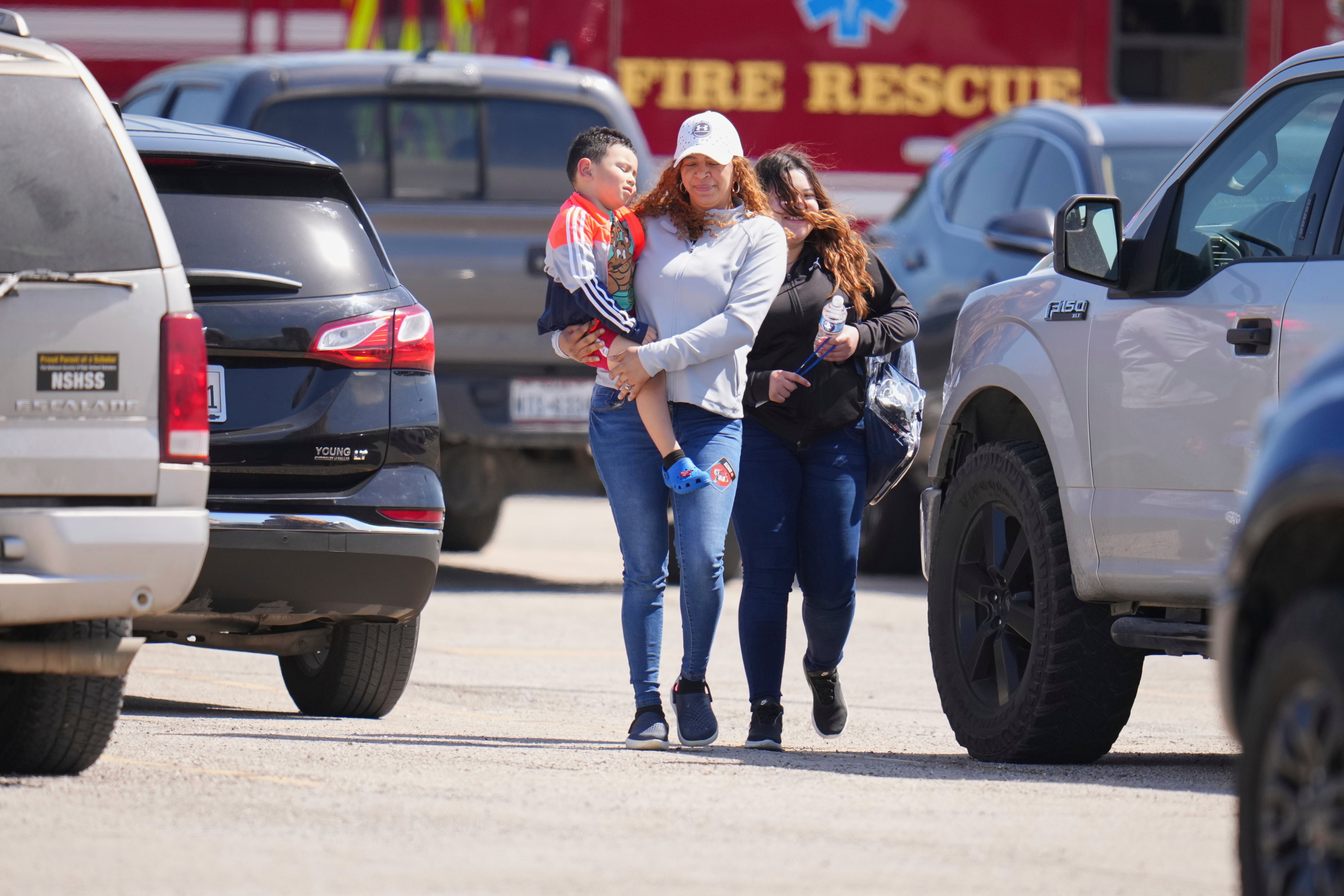 APTOPIX Dallas School Shooting
