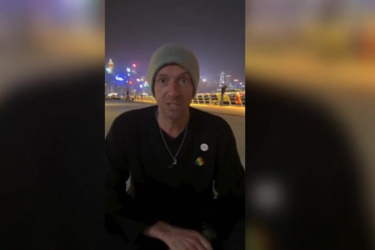Coldplay’s Chris Martin opens up about depression in candid video to help others