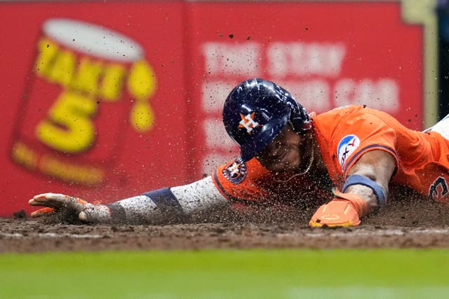 PADRES-ASTROS