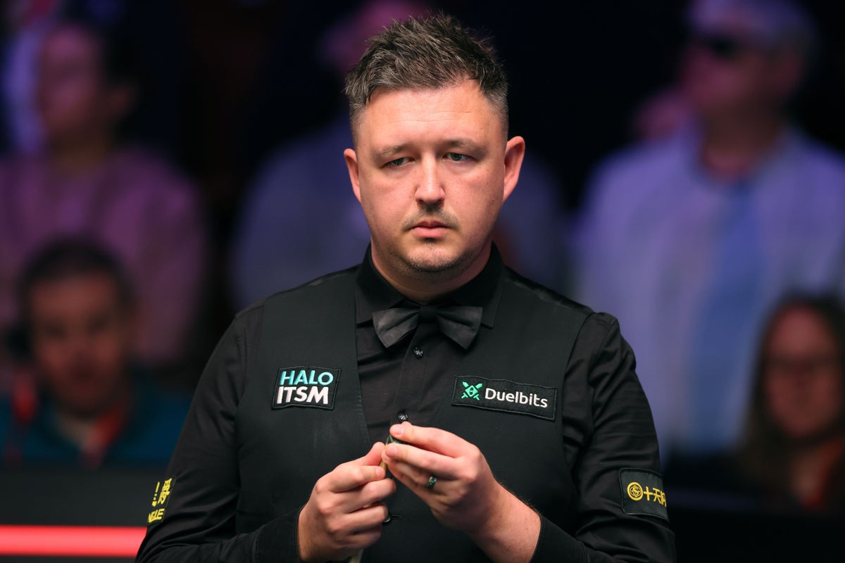 Kyren Wilson leads Lei Peifan in first round of World Championship