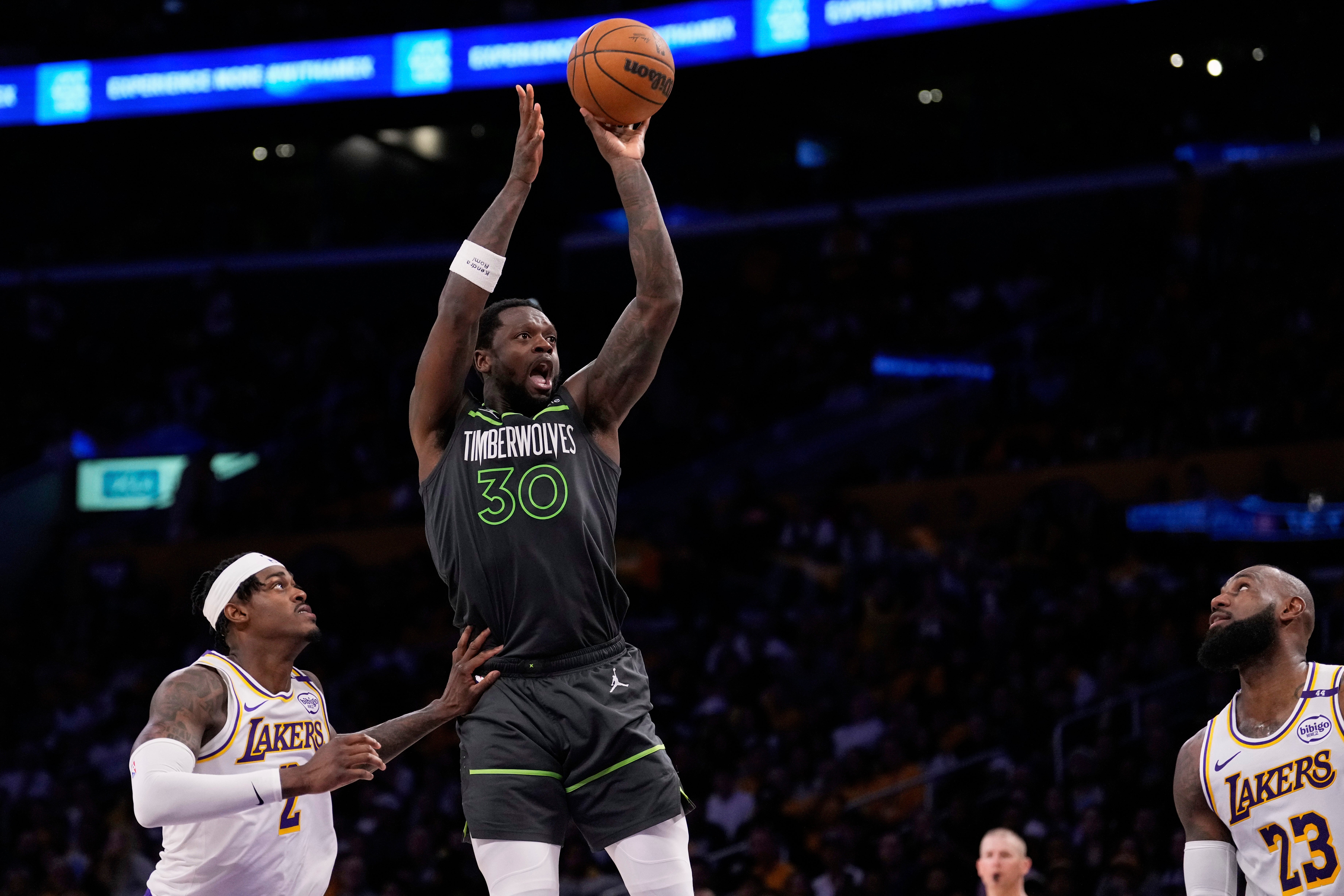 TIMBERWOLVES-LAKERS