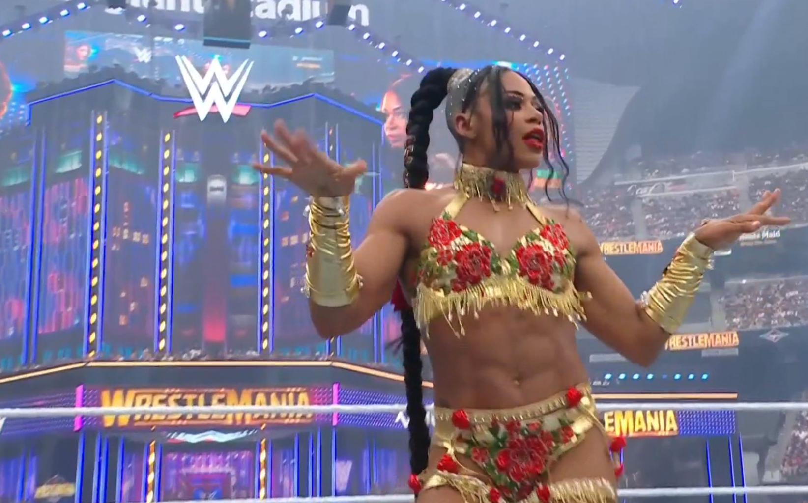 Bianca Belair Showboats