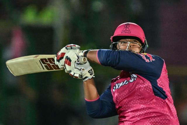 <p>Vaibhav Suryavanshi set a record by becoming the youngest player in IPL history </p>