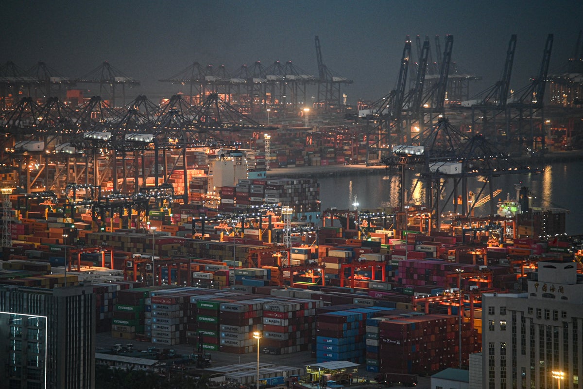 China threatens to retaliate against countries that strike trade deals with Trump
