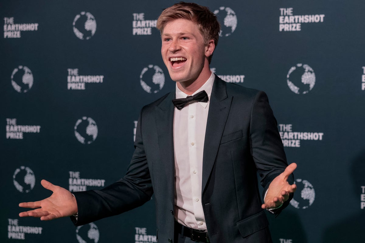 Robert Irwin admits he forgot to pay the bill at Australian restaurant