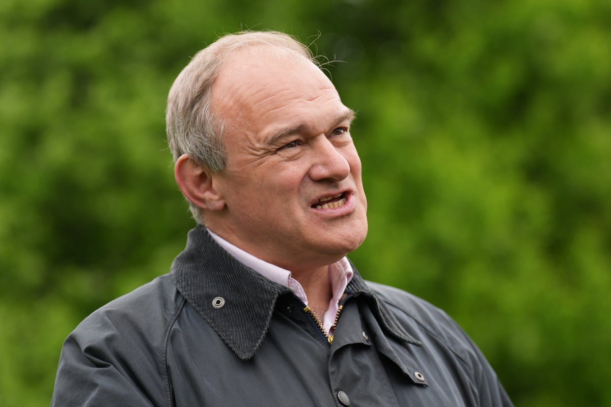Ed Davey accused of ‘disrespect’ to King over Trump banquet decision