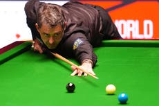 Ronnie O’Sullivan off to near-perfect start with emphatic win over Ali Carter