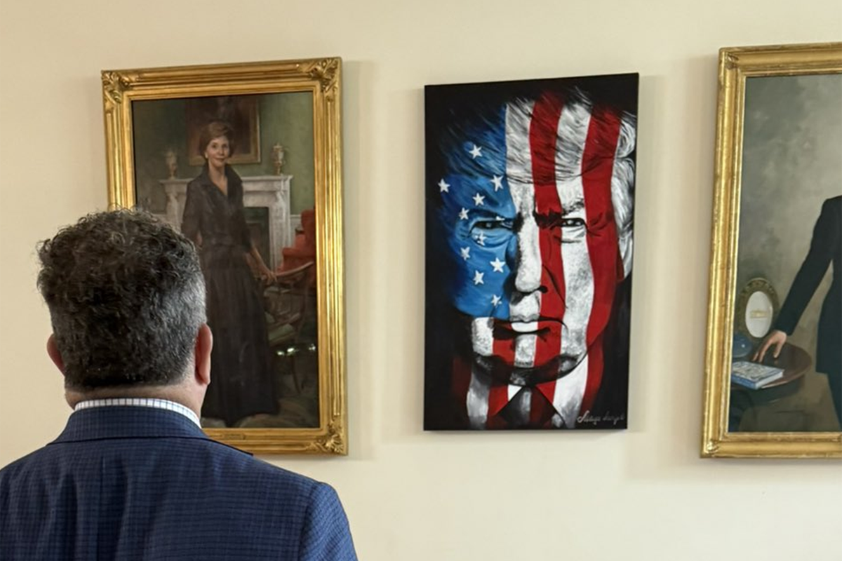 New American flag colored Trump portrait added to White House -  between Hillary Clinton and Laura Bush