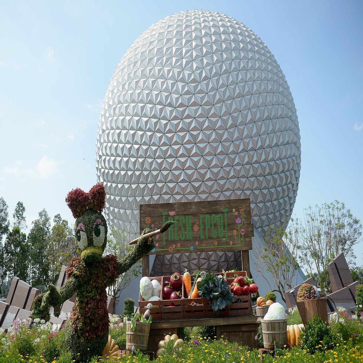 The 1980s 'British Disneyland' that is now a housing estate | The