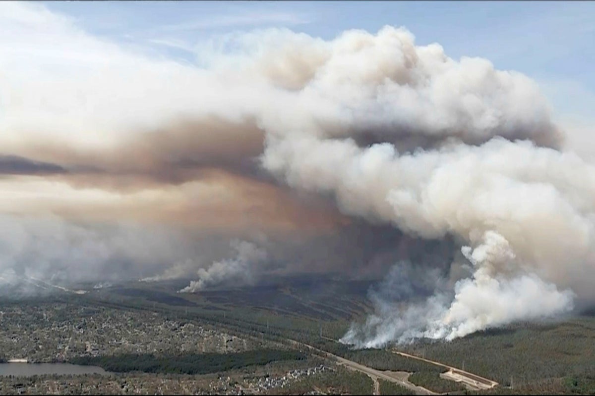 Smoke from growing New Jersey wildfire to affect air quality in the New York City area
