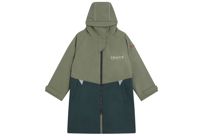 Best gifts for 9 year olds Indybest review Töastie kids’ weatherproof changing robe