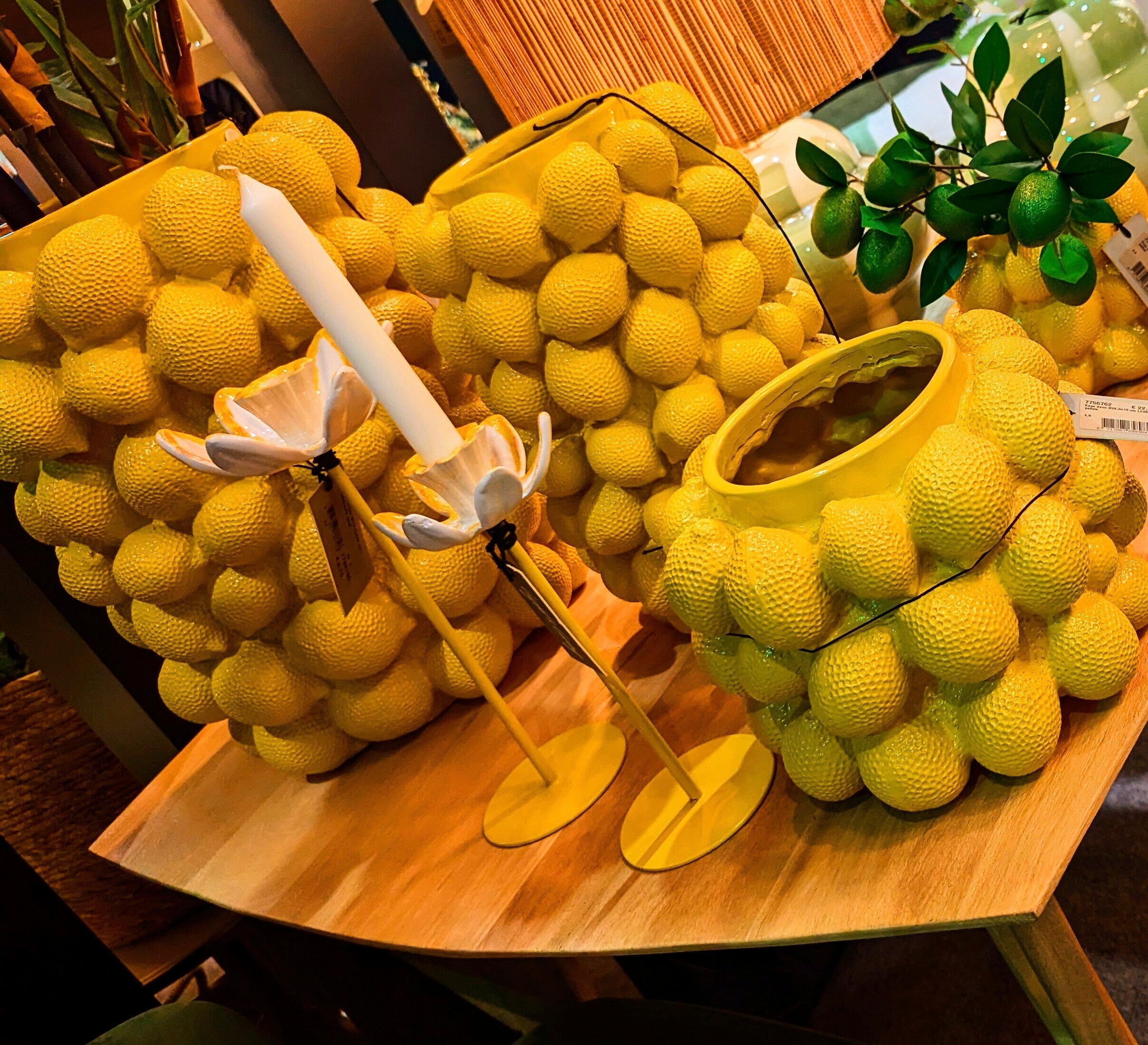 Homes-Farmstand Decor