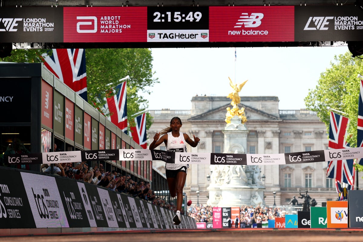 London Marathon 2025 LIVE: Sabastian Sawe wins men’s race as Tigst Assefa sets world record London Marathon 2025 LIVE: Sabastian Sawe wins men’s race as Tigst Assefa sets world record