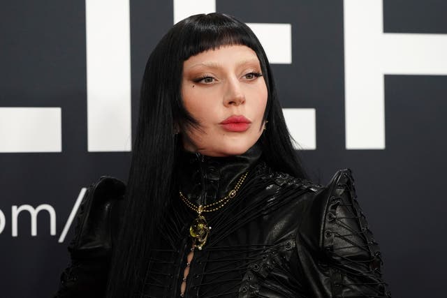 LADY GAGA