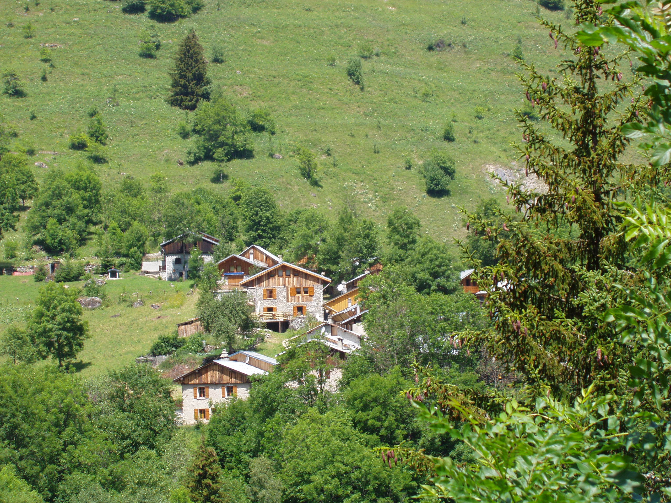 A summer stay: Refuge Le Nant Brun is open in the sunnier months