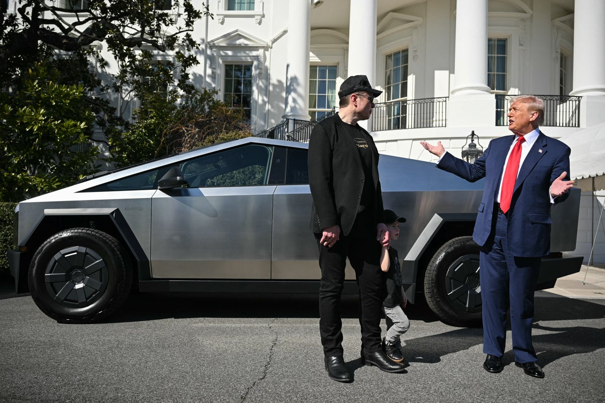 Trump looking to end the one thing that kept Tesla profitable as Musk steps back