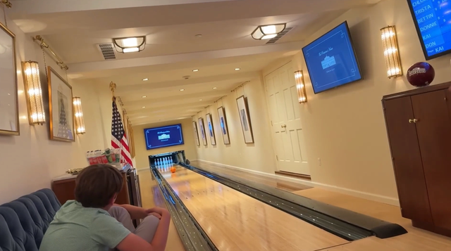 <p>Kai Trump goes bowling at the White House</p>