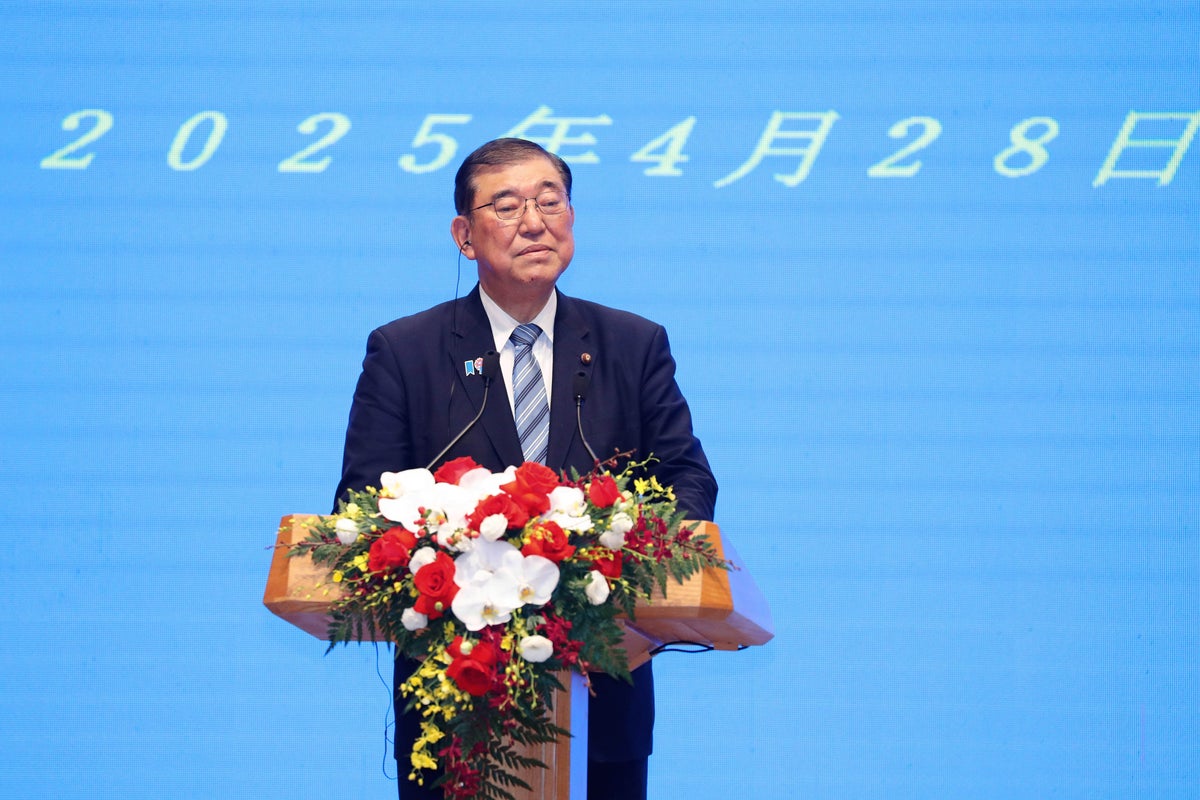 Japans Ishiba will discuss Chinese aggression in disputed seas and US tariffs on Philippines visit