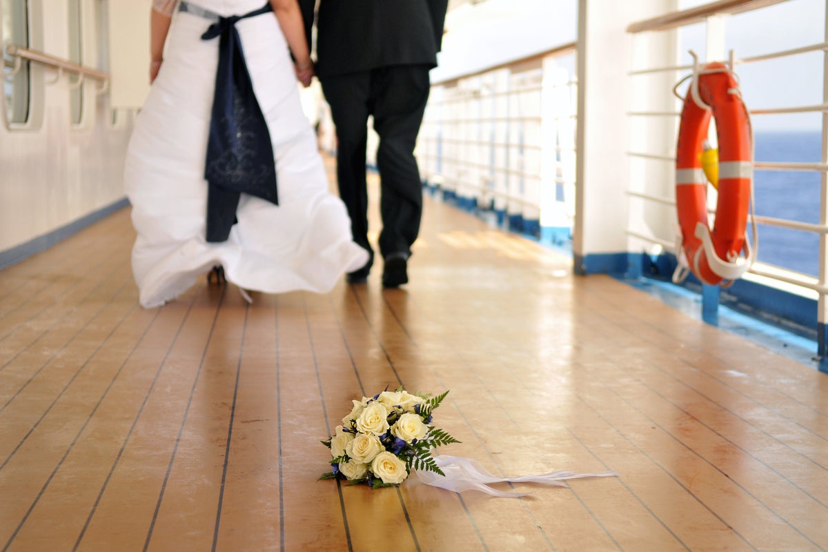 Cruise weddings: Why more couples are getting married at sea