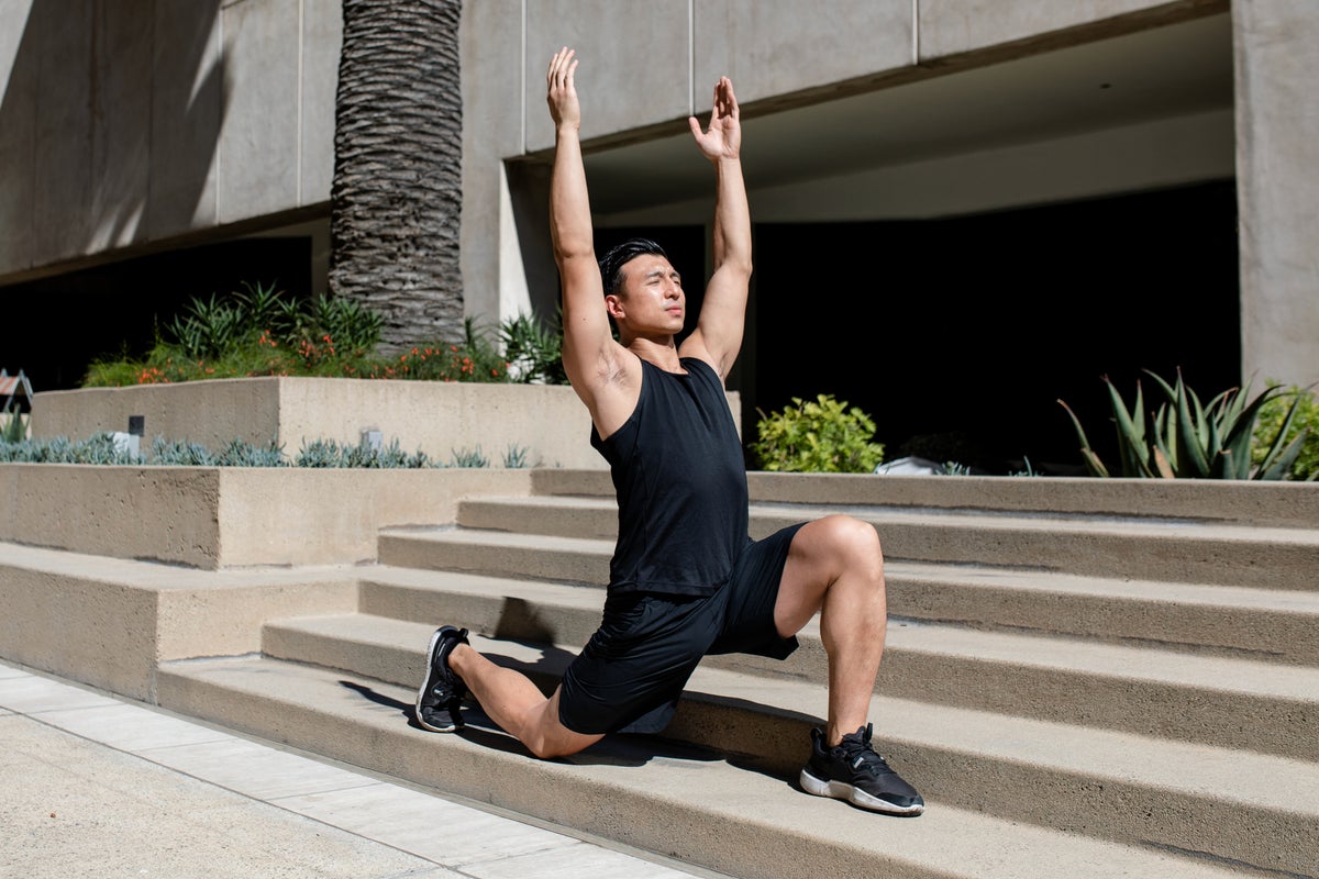 Forget stretching – an expert recommends this exercise to fight tight hips instead